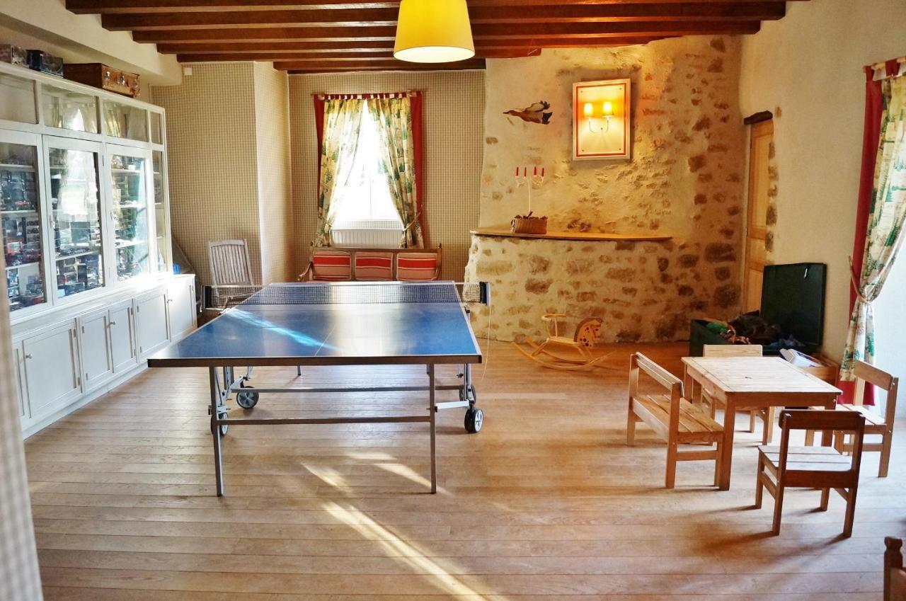 Les Chambres Du Logis Du Chatelier Bressuire Exterior photo